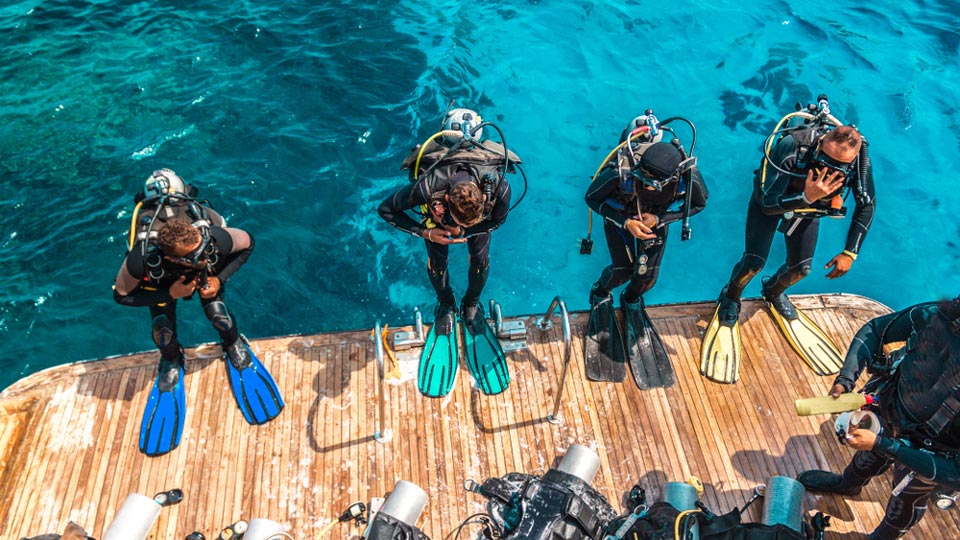 Unravel the Mysteries of the Red Sea: Dive Trips in Hurghada for All Skill Levels